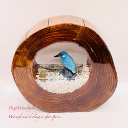 一つ限りの流木アート 水辺のカワセミ ジオラマ 流木 フィギュア 置物 動物 鳥 インテリア レジン 水辺 N40 6枚目の画像