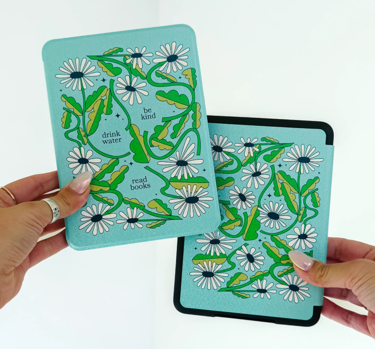 ★ Be Kind, Drink Water, Read Books／Kindle Case・電子書籍ケース★ 14,058円