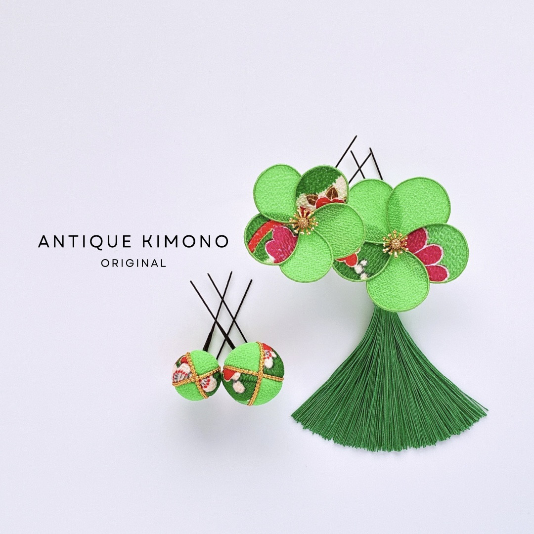 七五三髪飾り 振袖ヘア 成人式前撮り 卒業式 袴 アンティーク着物柄 布花 タッセル 和玉 ビビッドカラー 緑 グリーン