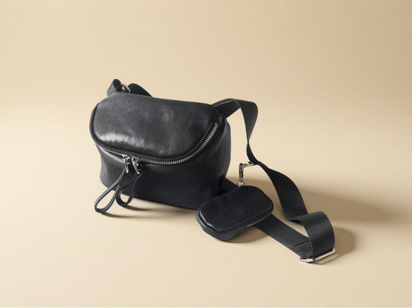 本革 ナッパレザー ボディバッグ ミニショルダー ブラック 男女兼用 9枚目の画像