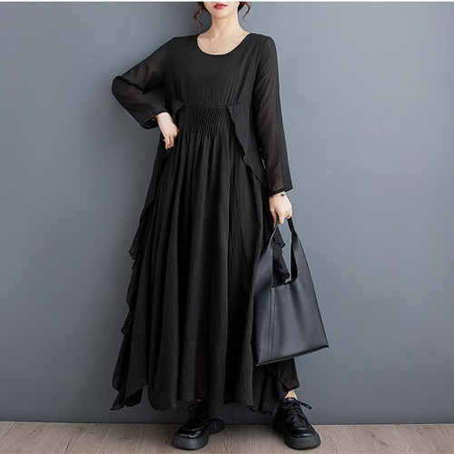 プリーツプリーズ　希少サイズ【5/XL~】　ロングワンピース プリーツプリーズ 希少サイズ【5/XL~】 ロングワンピース BASICS