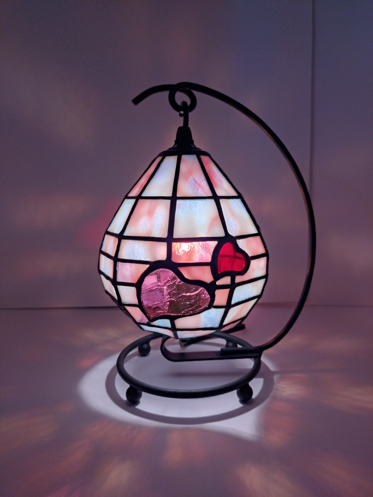 ステンドグラス　ハートのランプ