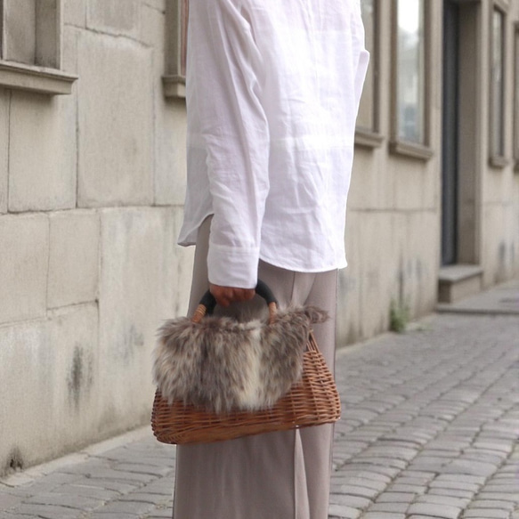 ふわふわファー冬のかごバッグ　一年中使えるかごバッグ 7枚目の画像