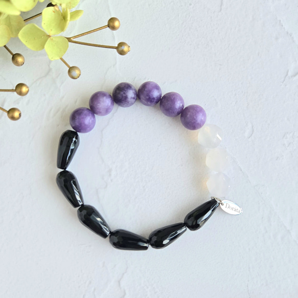 ⭐レピドライト⭐ブラックオニキス⭐ホワイトカルセドニーのシックなブレスレット 6枚目の画像