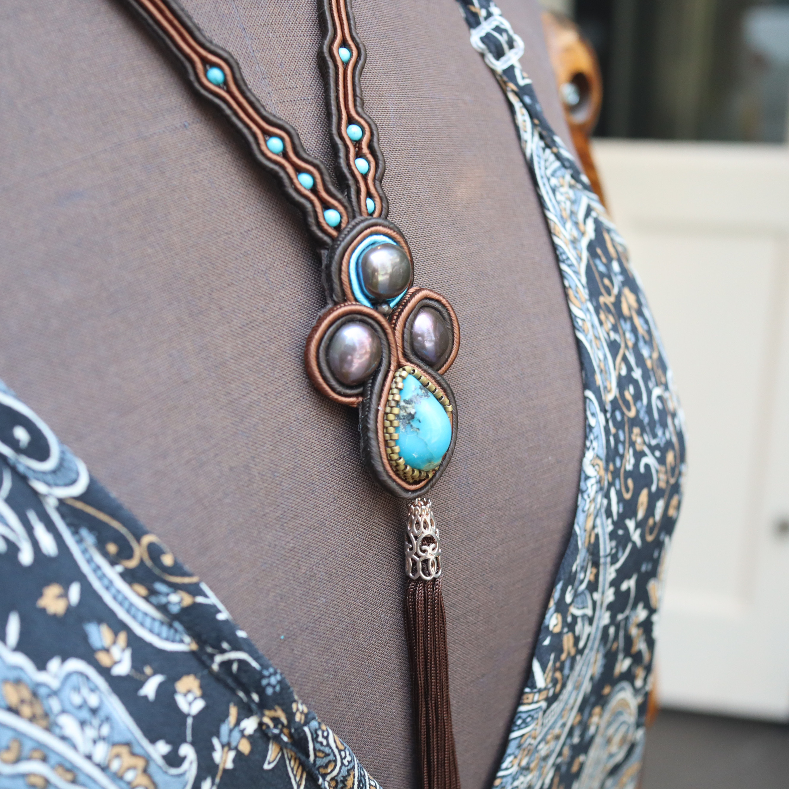 タッセル ロングネックレス　ターコイズ原石　１点物　ソウタシエ