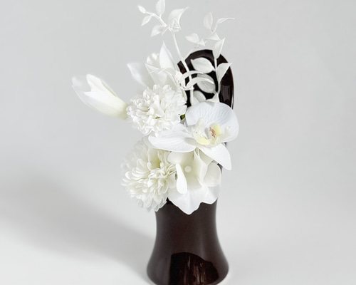 ❁ お供え花 胡蝶蘭 蘭 マム 菊 白 オフホワイト❁仏花 アレンジメント