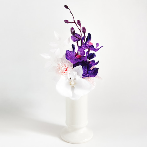 ❁ お供え花 モダン 紫の蘭 胡蝶蘭 ❁ 仏花 お供え花 アレンジメント