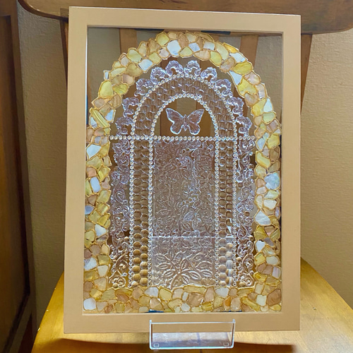 蝶々のアーチゲート A4 ꕤ シェルアート ステンドグラス風 バタフライ