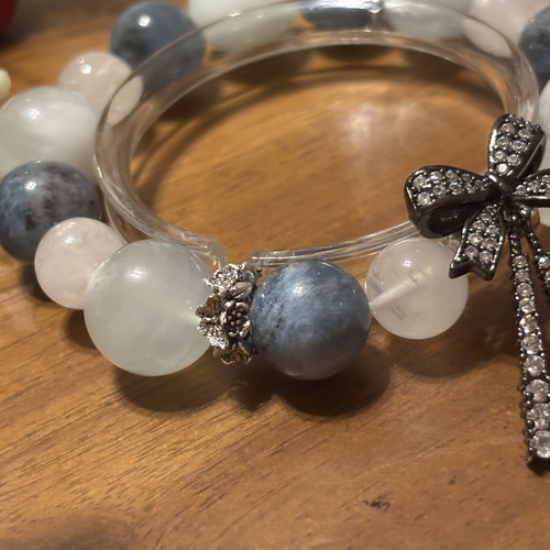 高級❣️希少デビルアクアマリン(ブラックアクアマリン)と天使の羽