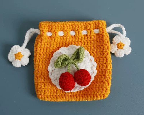 新品】手作り·手編み 毛糸ポーチ チェリーモチーフ 巾着袋【フルーツ