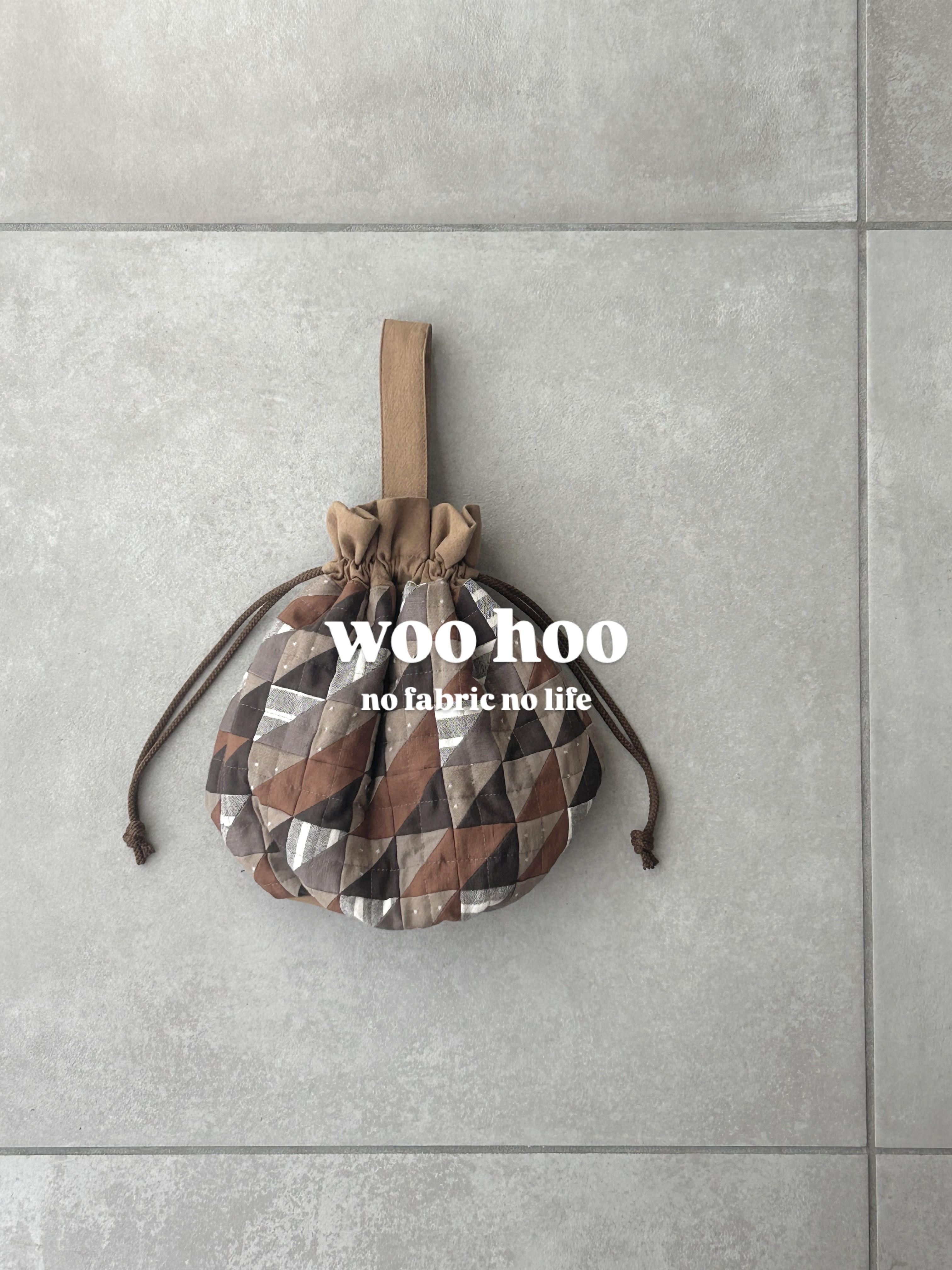 巾着バッグ/パッチワークキルト/ブラウン