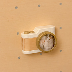 カメラ型マグネットフォトフレーム｜猫好きさんに人気のおしゃれ写真立て｜誕生日ギフト・プレゼントに 1枚目の画像