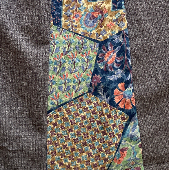 　フレアスカート16枚剥ぎ（着物リメイク）（丈86㎝） 9枚目の画像