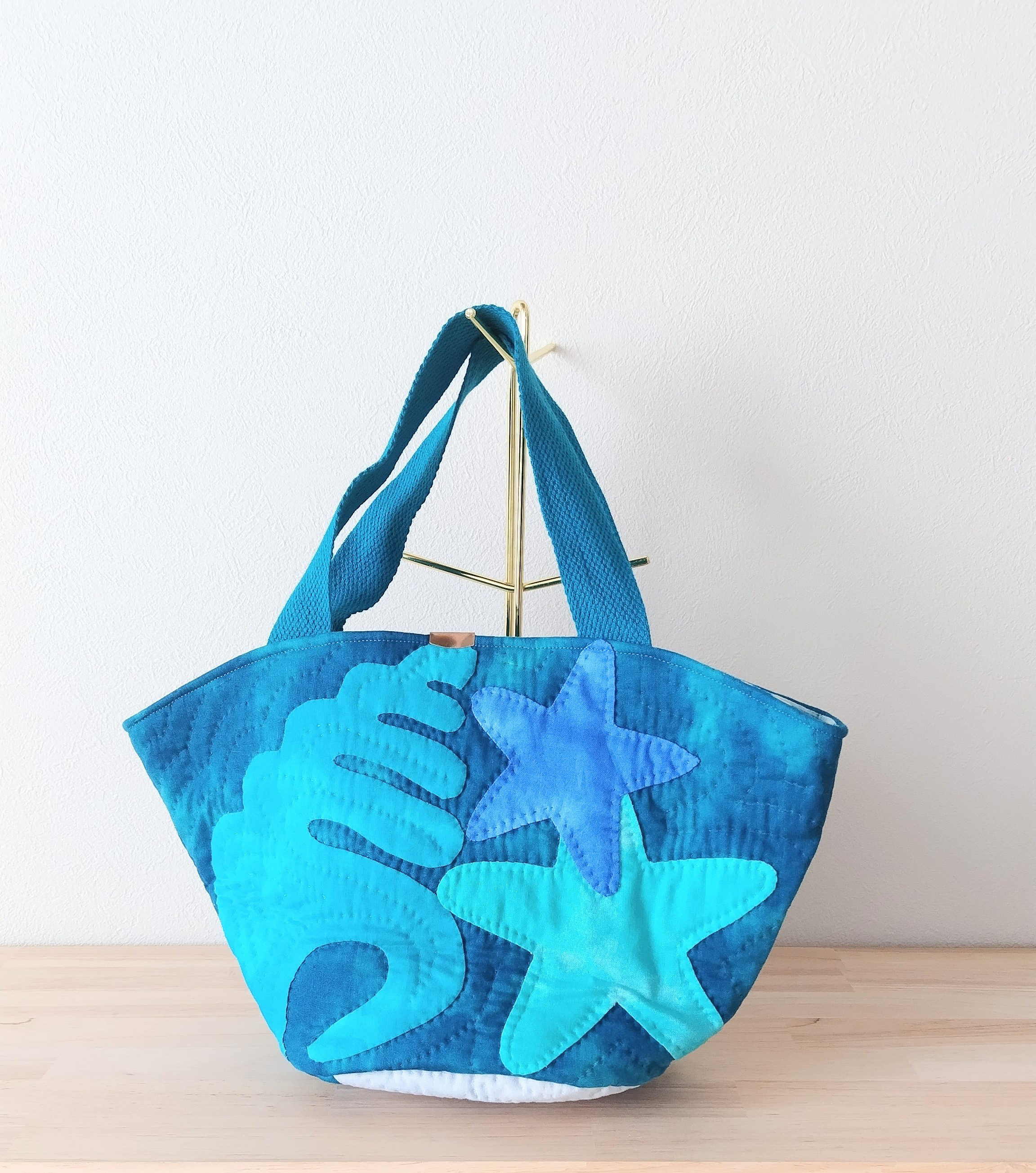 【ハワイアンキルト】☆送料込み☆シェルのミニトートバッグ