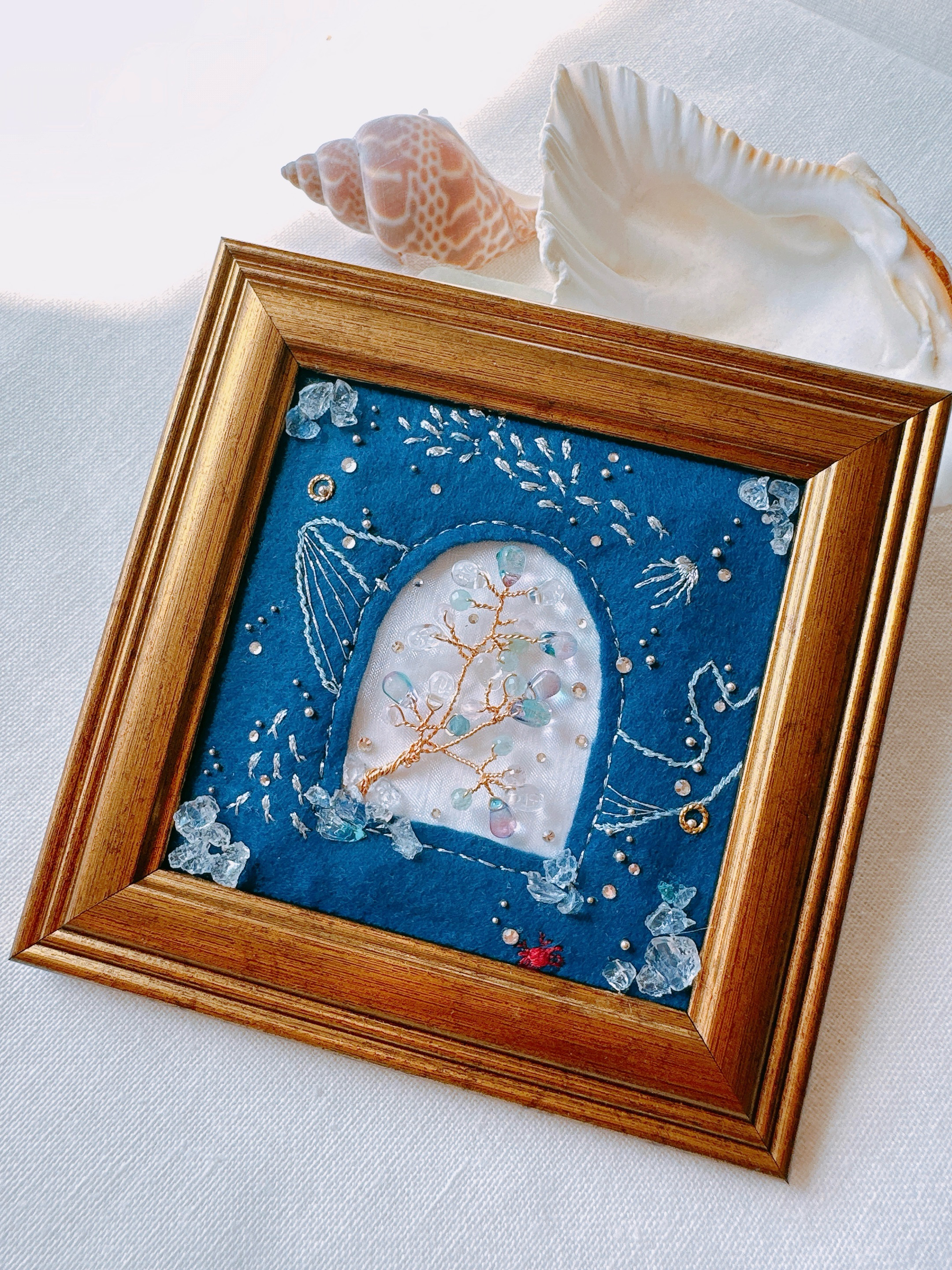 刺繍アート｜海のきらめく者たち