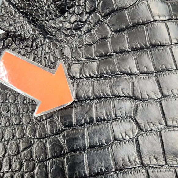 ワニ革 クロコ 半艶マット  黒　No.C008959 10枚目の画像