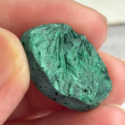 マラカイト（孔雀石）シャトヤンシー 原石 ルース 33 天然石 天然色 14枚目の画像