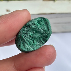 マラカイト（孔雀石）シャトヤンシー 原石 ルース 33 天然石 天然色 9枚目の画像