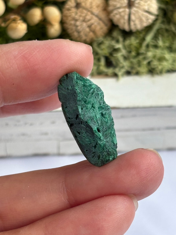 マラカイト（孔雀石）シャトヤンシー 原石 ルース 33 天然石 天然色 4枚目の画像