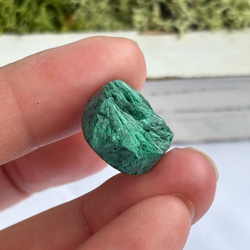 マラカイト（孔雀石）シャトヤンシー 原石 ルース 33 天然石 天然色 6枚目の画像