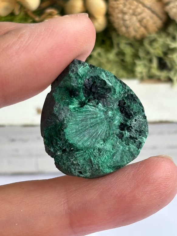 マラカイト（孔雀石）シャトヤンシー 原石 ルース 34 天然石 天然色 12枚目の画像