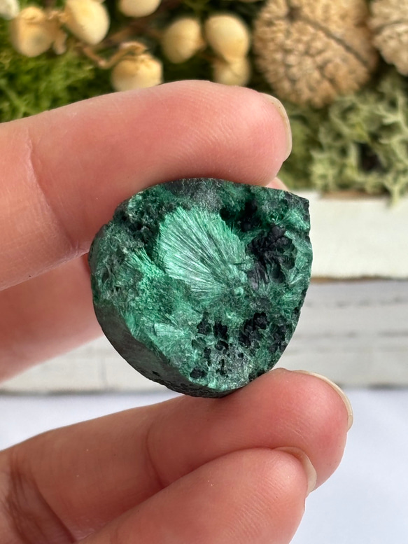 マラカイト（孔雀石）シャトヤンシー 原石 ルース 34 天然石 天然色 5枚目の画像