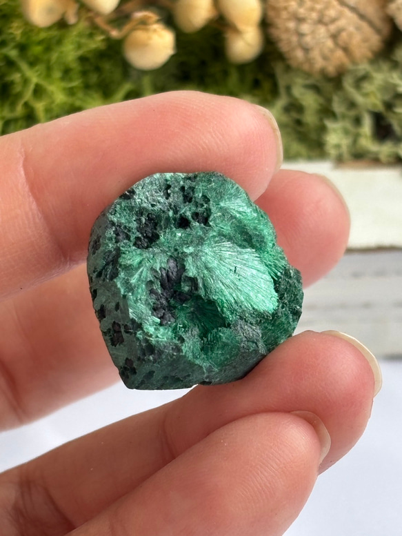 マラカイト（孔雀石）シャトヤンシー 原石 ルース 34 天然石 天然色 9枚目の画像