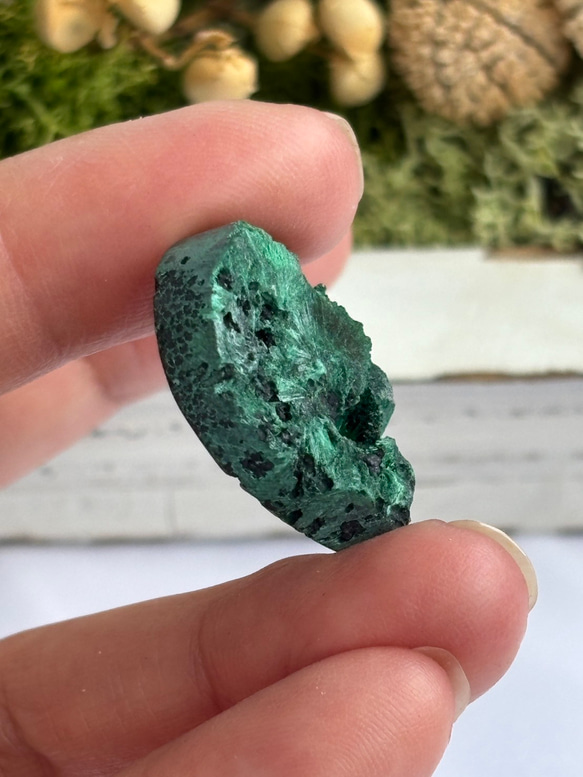 マラカイト（孔雀石）シャトヤンシー 原石 ルース 34 天然石 天然色 8枚目の画像