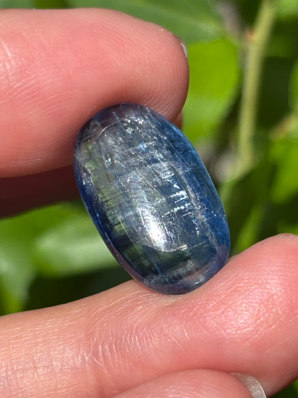 カイヤナイト in クォーツ｜ルース 10 天然石 天然色 11枚目の画像