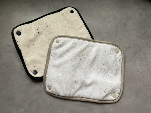 　エルゴ対応　パイル生地　つぶつぶ　サッキングパット　肩紐カバー　抱っこ紐カバー　 3枚目の画像