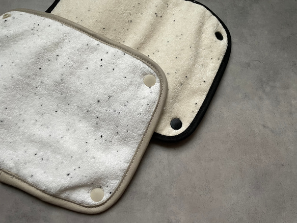 　エルゴ対応　パイル生地　つぶつぶ　サッキングパット　肩紐カバー　抱っこ紐カバー　 5枚目の画像