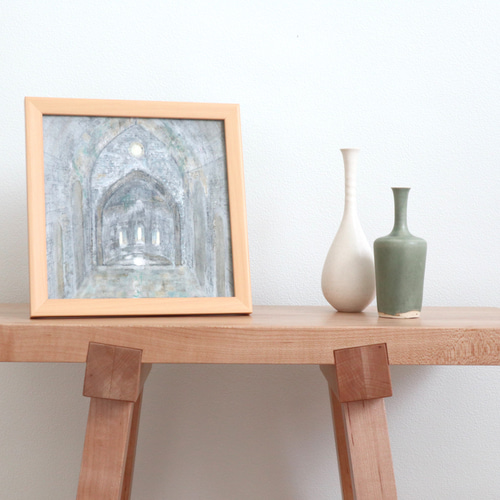 心を癒す教会アート｜光と影が交差する教会｜神聖な光を届ける日本画インテリア 心を癒す教会アート｜光と影が交差する教会｜神聖な光を届ける