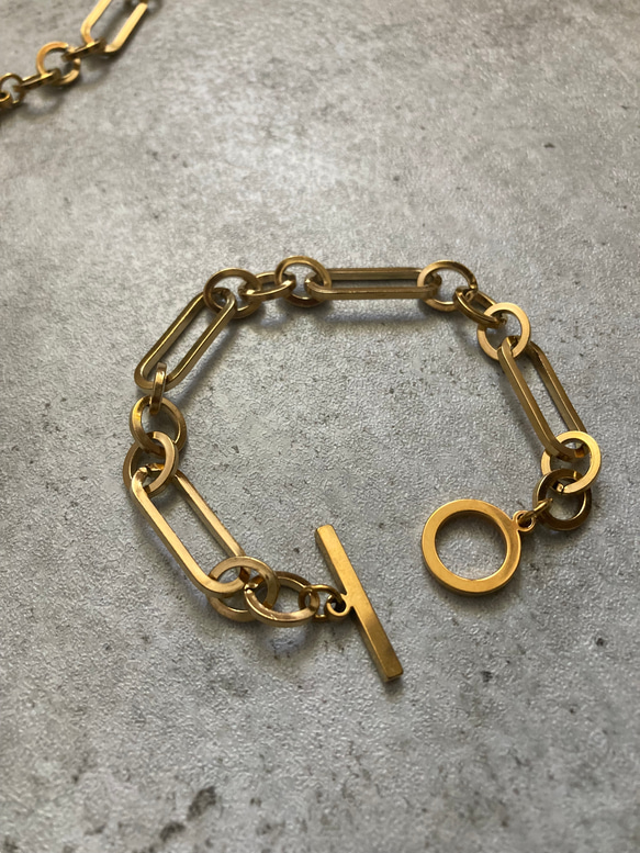 ーanguleux braceletー　ブレスレット　チェーンブレスレット　サージカルステンレス　アンティークゴールド 5枚目の画像