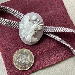 キュートな天使の帯留め　ラベンダー　三分紐つき 2枚目の画像