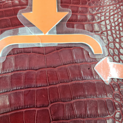 ワニ革 クレイフィニッシュ  デンスレッド　No.C008702 10枚目の画像