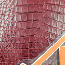 ワニ革 クレイフィニッシュ  デンスレッド　No.C008702 12枚目の画像