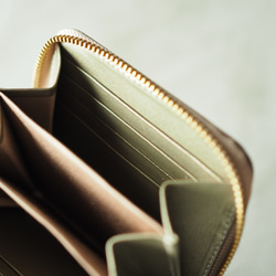 【新色】Square Around fastener wallet｜ 彩りが織りなす上質な日常 5枚目の画像