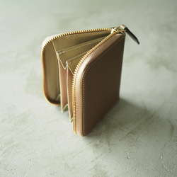 【新色】Square Around fastener wallet｜ 彩りが織りなす上質な日常 2枚目の画像