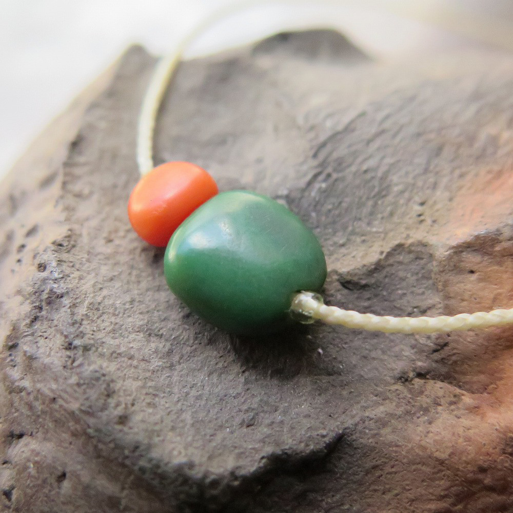 アンティーク　小さな　チベタンターコイズ　＋　珊瑚　＆　古代瑪瑙　ネックレス　百世 momotose（東）