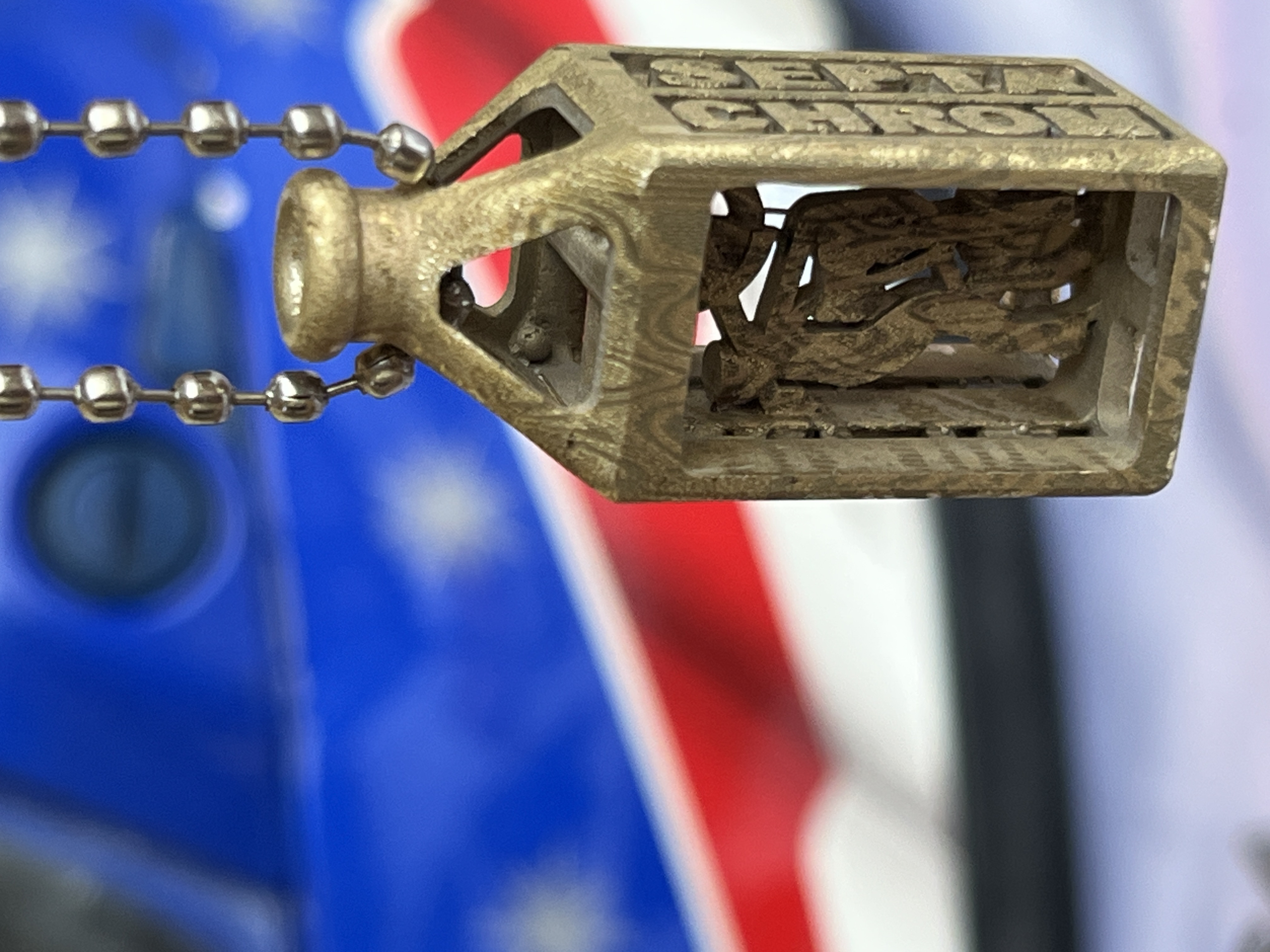 「バイクガレージ　西風の記憶」オーダーメイドボトル型ネックレス