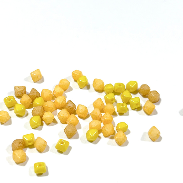 ミニバイコーンミックス4㎜120個　イエロー　チェコビーズ　 2枚目の画像