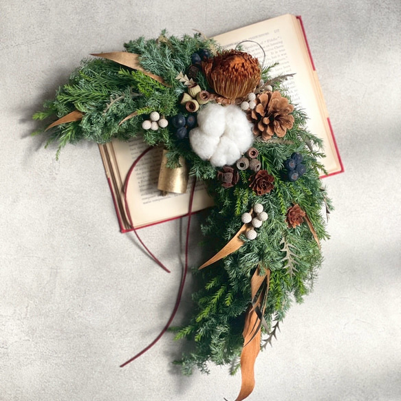 三日月 フレッシュリース" crescent xmas " / クリスマスリース 1枚目の画像