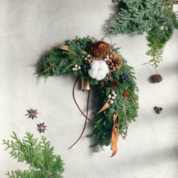 三日月 フレッシュリース" crescent xmas " / クリスマスリース 3枚目の画像