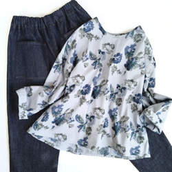 【Creema限定秋の福袋３!】再販！× 2  水彩タッチのボタニカル８分袖トップとデニムパンツの２点セット 4枚目の画像