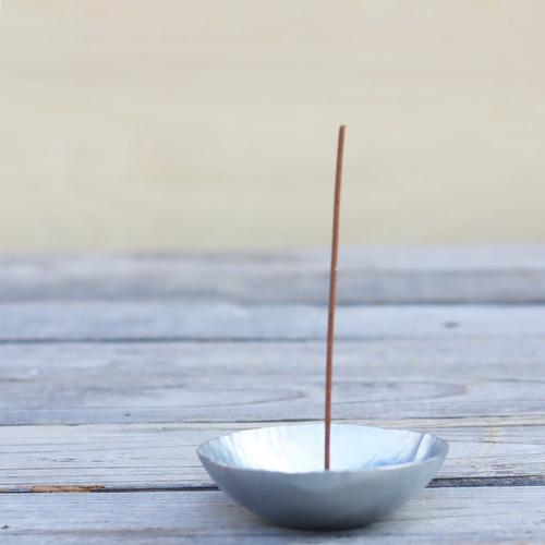 ころりとしたお香立て [ 錫銀香鉢 ] ディフューザー・アロマポット