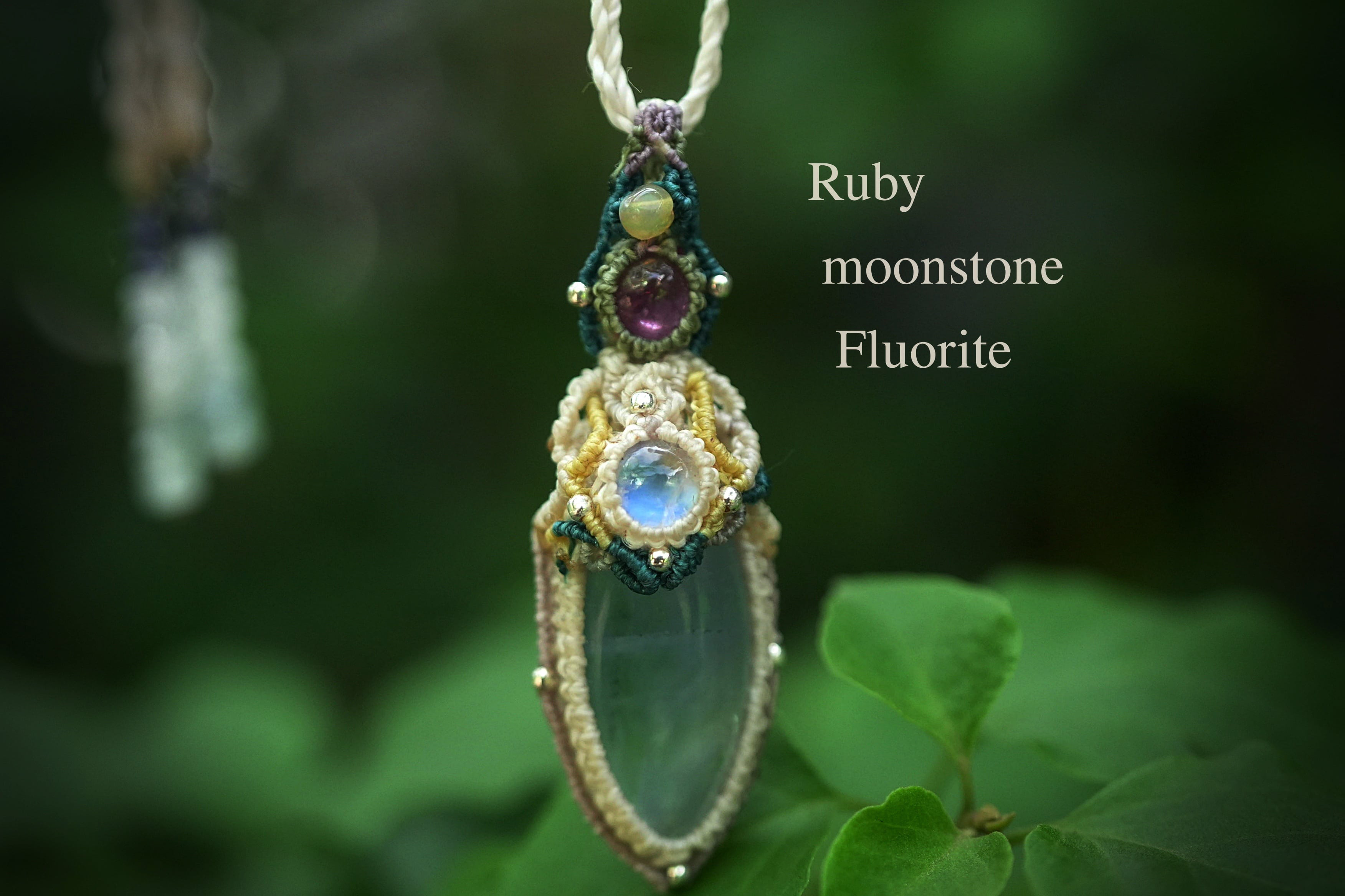 蒼の彼方★pink tourmaline ムーンストーン フローライト マクラメネックレス2098