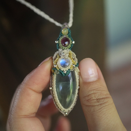 蒼の彼方☆pink tourmaline ムーンストーン フローライト マクラメ