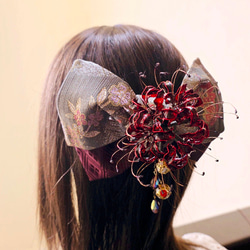 絢爛彼岸花の髪飾り 3枚目の画像