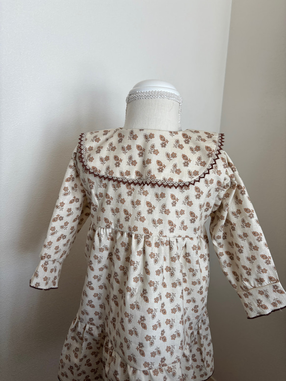 輸入生地⭐︎セーラー襟ワンピース　ティアードワンピ　子供服　ベビー服　アンティーク　80 90 100 秋服 5枚目の画像