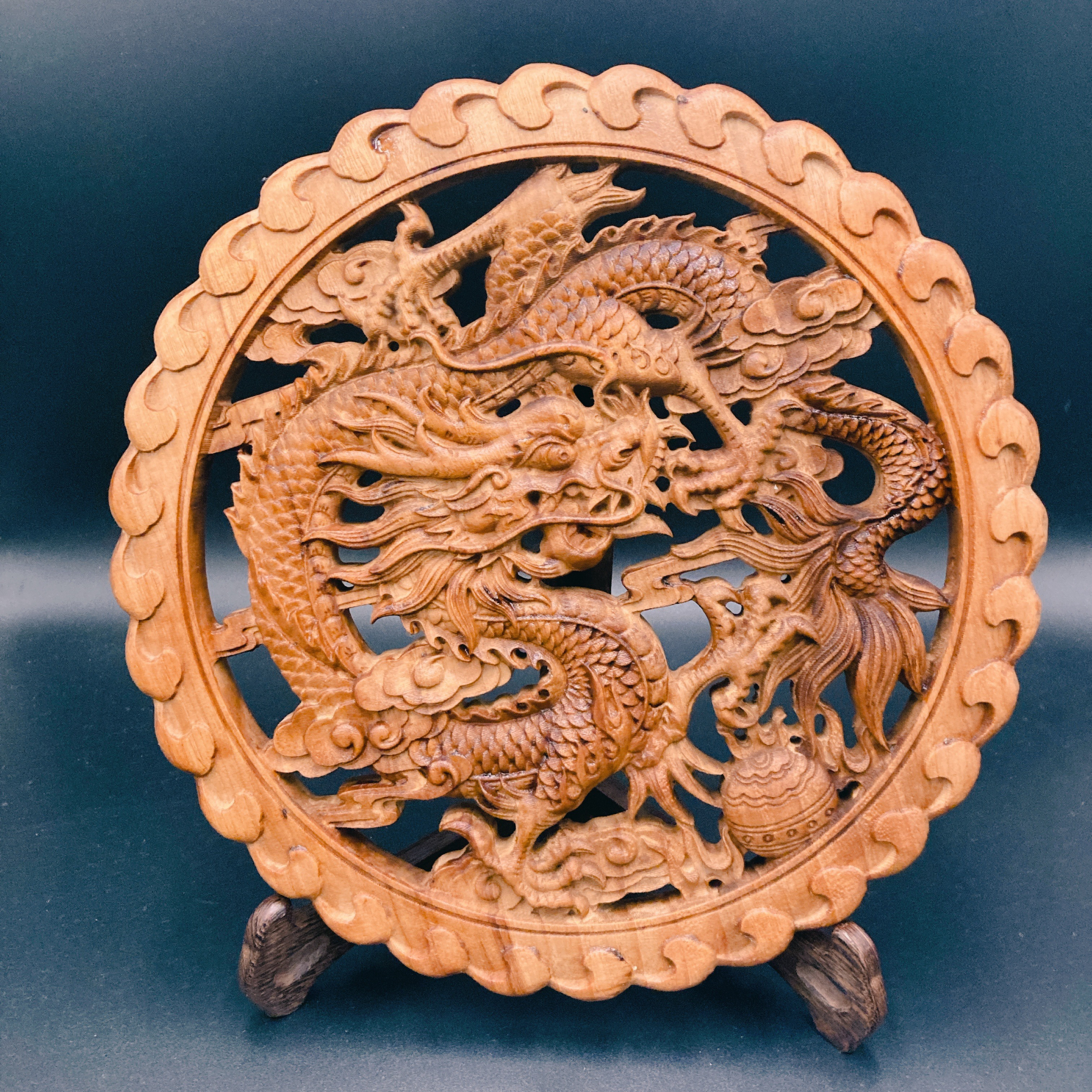 独龍戯珠２ 26.5cm（龍・竜・雲) 参次元彫刻『雅』透かし彫 楠彫刻